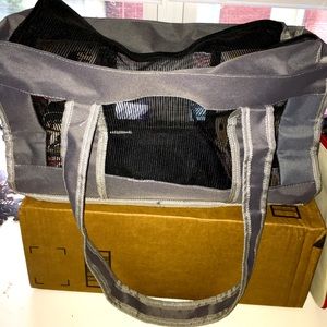 Soft Cat/Small Dog Carrier 🐩🐈